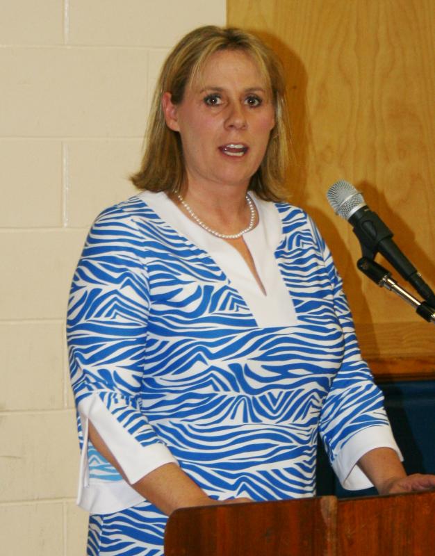 Guest speaker Stephanie Hawke talks about her school life in 1984. KEVIN BURNHAM/Boothbay Register