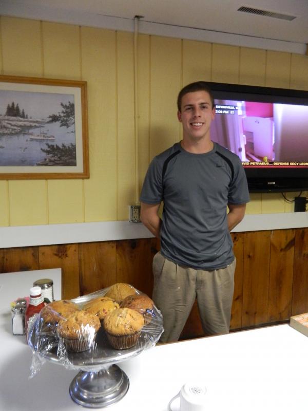 Kitchen Manager Brad Alexander takes a break from his duties to talk with customers November 13. CHARLOTTE BOYNTON/Wiscasset Newspaper Kitchen Manager Brad Alexander takes a break from his duties to talk with customers November 13. CHARLOTTE BOYNTON/Wiscasset Newspaper