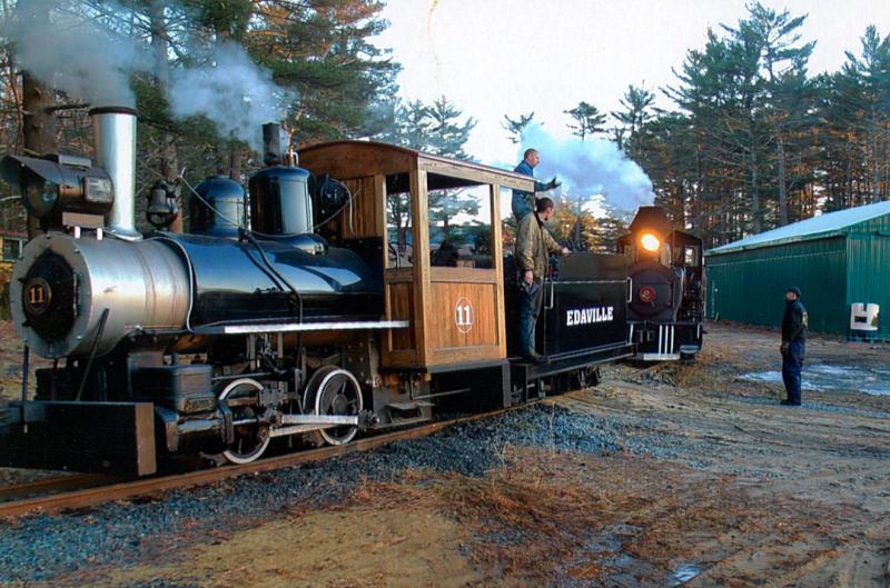 A STEAM ENGINE that Brian Fanslau, Charles Vaughn, Jason Lamontagne and David Blackman built from scratch for the Edaville Railroad in Carver, Mass. Courtesy of Brian Fanslau