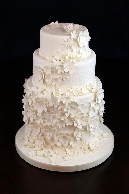 An elegant white-on-white wedding cake, created by Patricia Moroz. Courtesy of Mike Moroz