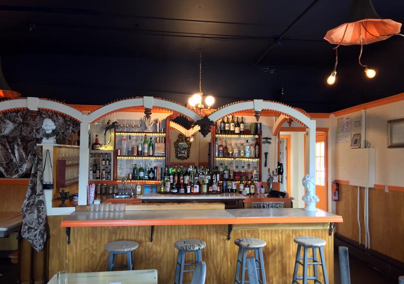 The arches framing the bar area at Van Lloyd’s Bistro came from a house in Portland that had been dismantled. SUZI THAYER/Wiscasset Newspaper