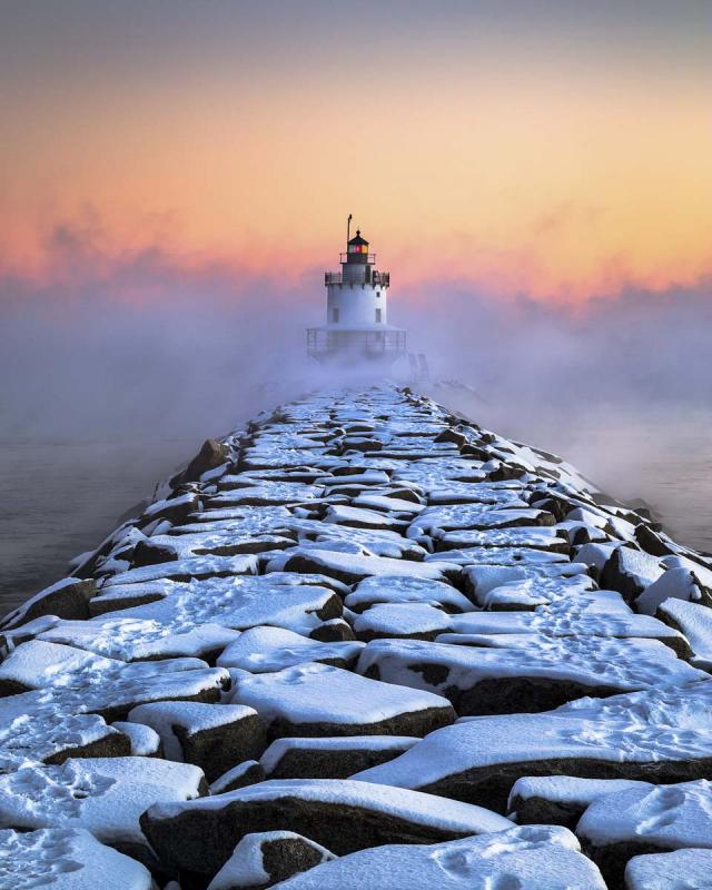 Benjamin Williamson won First Place in the Color category for “Spring Point Sea Smoke” Benjamin Williamson won First Place in the Color category for “Spring Point Sea Smoke”