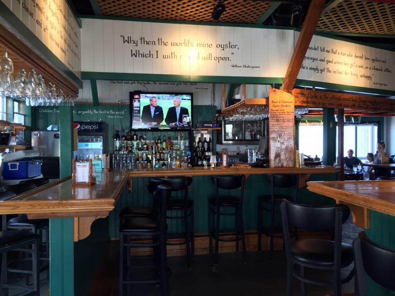 The downstairs oyster bar is a cozy place for a more intimate gathering. SUZI THAYER/Boothbay Register