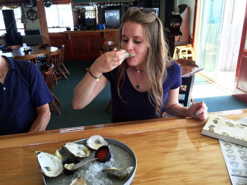 Jennifer Lewis says she loves raw oysters. SUZI THAYER/Boothbay Register