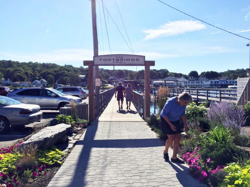 The west end of the footbridge. SUZI THAYER/Boothbay Register