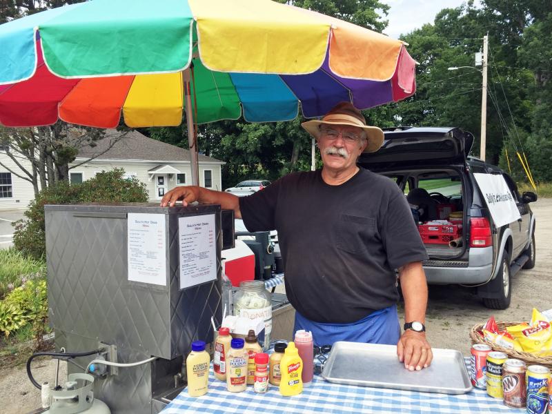 Jim Erskine of Sully’s Extraordinary Dogs in Newcastle. SUZI THAYER/Boothbay Register