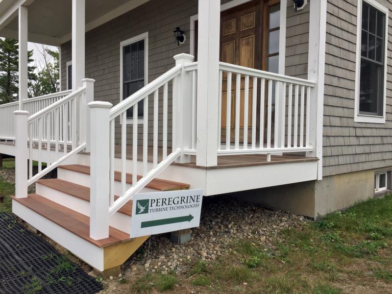 An unpretentious sign. SUZI THAYER/Boothbay Register