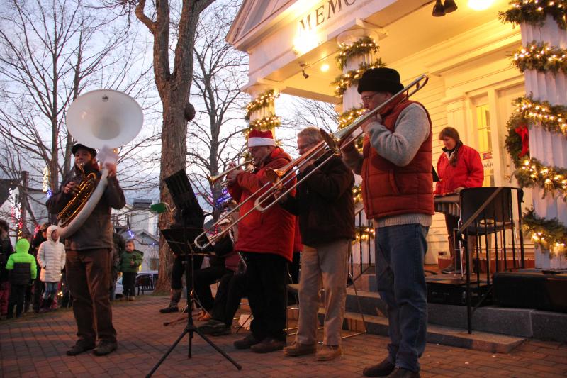 And the band plays on. DIANE DORBIN/Boothbay Register Harbor Lights, community band