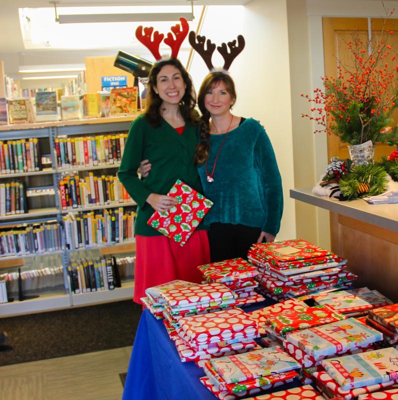 Book elves. DIANE DORBIN/Boothbay Register Harbor Lights 2016, Memorial Library