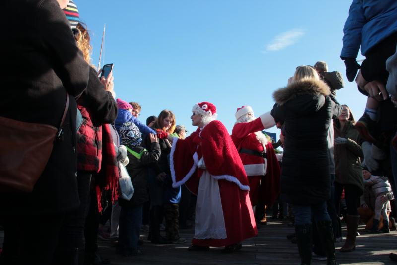 The Claus family rocks the red carpet. DIANE DORBIN/Boothbay Register Harbor Lights 2016