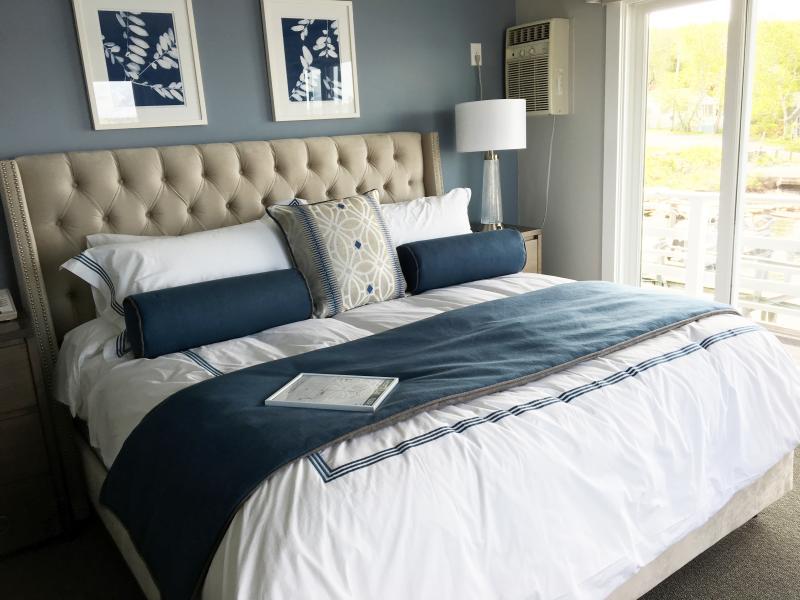 The 75 rooms at the inn of the Boothbay Harbor Oceanside Golf Resort have all new carpeting, bedding, furniture and linens. SUZI THAYER/Boothbay Register