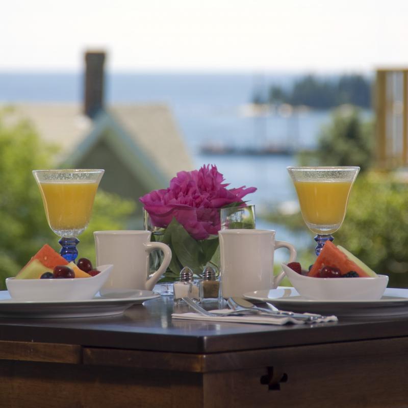 A gourmet breakfast with a view, at Topside Inn. Courtesy of Topside Inn