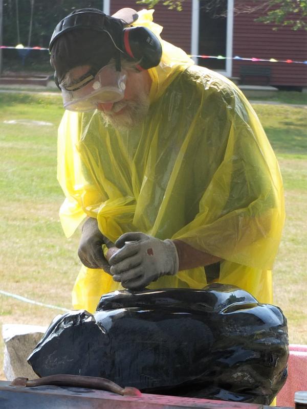 David Randall polishes up the sole nude of the Maine Coast Stone Symposium – and the detail is amazing! LISA KRISTOFF/Boothbay Register David Randall, Wayne, ME