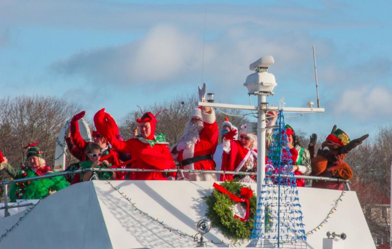 Santa and Mrs. Claus and their North Pole entourage arrive in the harbor aboard the Novelty. DIANE DORBIN/Boothbay Register