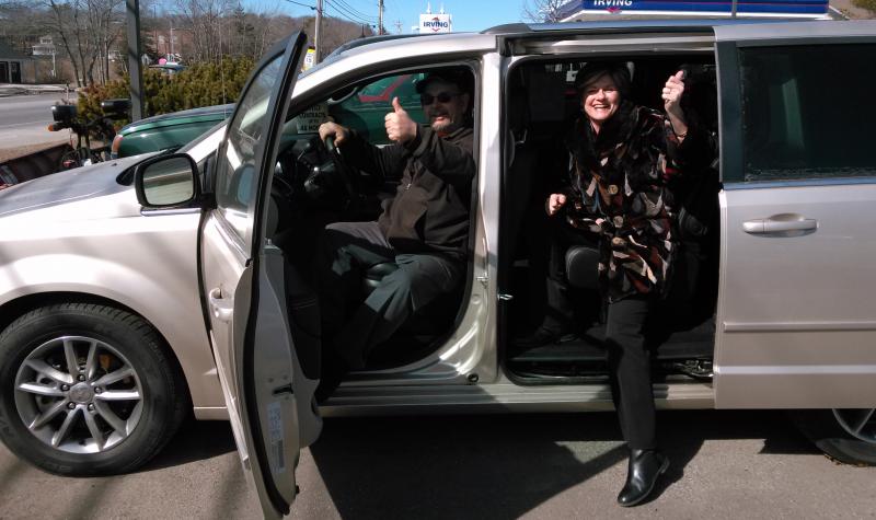 Alan Williams and Jane Good try out the van when it arrived in March. JANE CARPENTER/Boothbay Register
