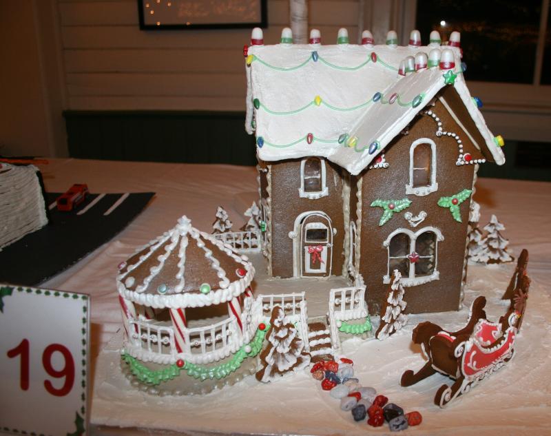 Vi Eastman’s Almost Most Spectacular gingerbread is a beauty!