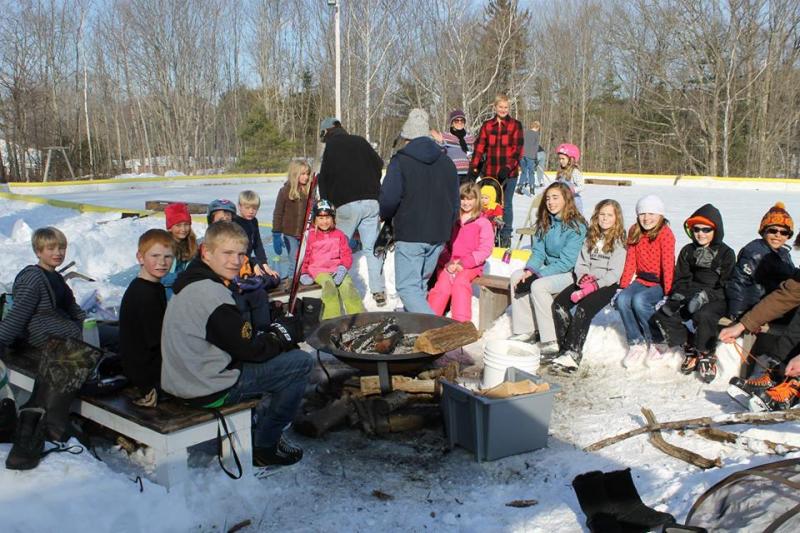 A group of skaters during the winter of 2017. Courtesy of Eve Jamieson