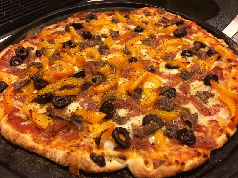Pizza is always good for a snowstorm. SUZI THAYER/Boothbay Register