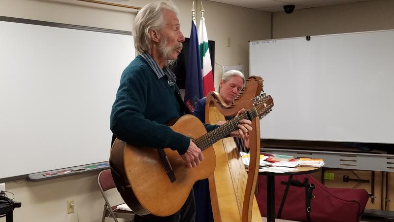 Fred Gosbee sings an old song passed down from his father. KATRINA RICKERMANN/Wiscasset Newspaper