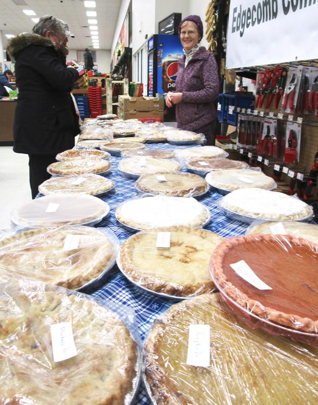 Edgecomb Communuty Church holds its annual pie sale the day before Thanksgiving. Proceeds from the sale benefit the church’s mission work. PHIL DI VECE/Wiscasset Newspaper