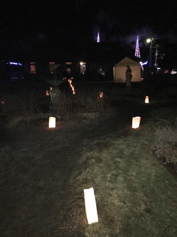 Luminaries round-about. KELLIE BIGOS/Boothbay Register