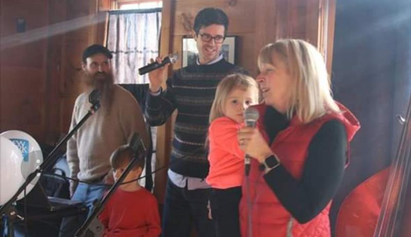 The family that “karaokes” together .... Jackie Barnicoat photo