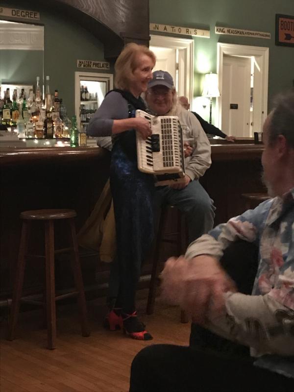 Alina at the bar. KELLIE BIGOS/Boothbay Register
