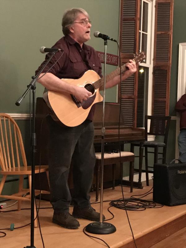 Tom Crutcher sings “Crush on Jane.” KELLIE BIGOS/Boothbay Register