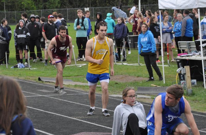Gerald Gagne in the 4x400m relay. Courtesy of Kerrin Erhard