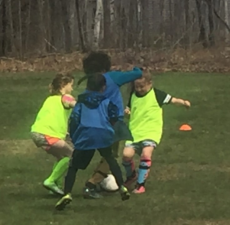 I’ve got it ... no, I’ve got it ... LISA KRISTOFF/Boothbay Register
