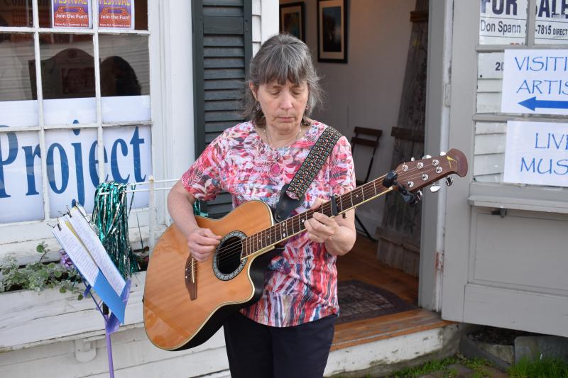 Sylvia Tavares, part of the duo River’s Edge. PHIL DI VECE/Wiscasset Newspaper