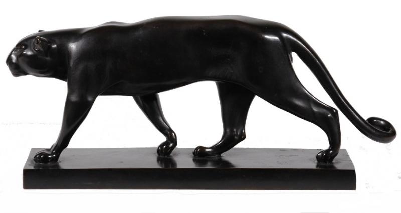 “Border Leopard”, bronze sculpture by Fritz Behn (Germany/Austria, 1890-1980). Courtesy of Carol Achterhof
