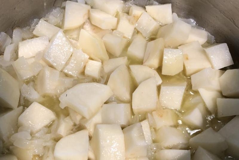 Potatoes for the chowder. Lisa Orne Hallinan photo