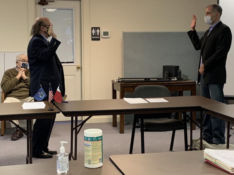 Lincoln County Judge of Probate William Avantaggio takes the oath of office Jan. 5 in Wiscasset starting his new term. BILL PEARSON/Boothbay Register