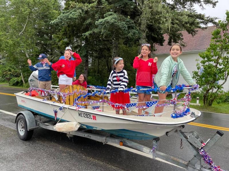 Kids get a ride in a float after all. Medea Harris photo