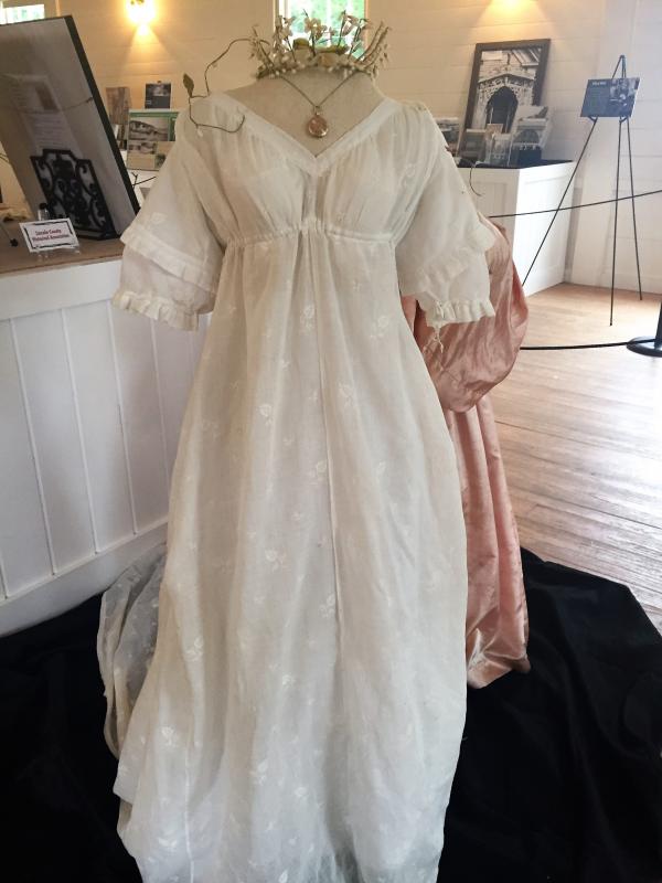 Elegant 1820s wedding dress. LISA KRISTOFF/Boothbay Register