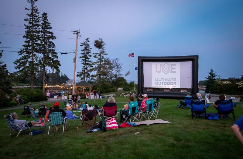 Movie night at Newagen Seaside Inn. Erin Stodder Photography