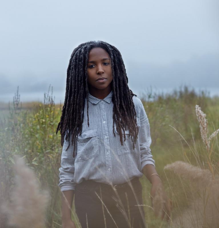 Violinist and singer/songwriter Aisha Burns will perform during the Dead Gowns concert Sept. 19. Courtesy of the venue