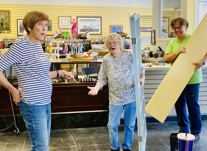 Moving day to new shop. Courtesy of St. Andrews Auxiliary
