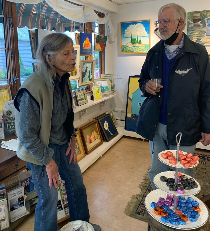 Anna Apollonio stops by Joy to the Wind on the east side and finds herself face-to-face with the “tiers of Dove chocolate,” standard fare at the gallery on First Fridays. Courtesy of Lynne Seitzer
