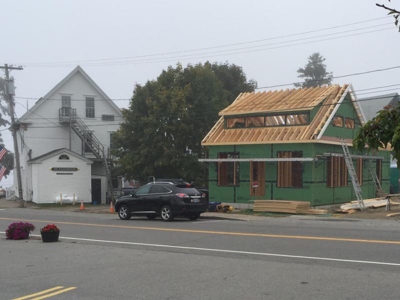 Harbor Crossing’s 14 Todd Ave. building after the stop-work order was issued in 2020. File photo