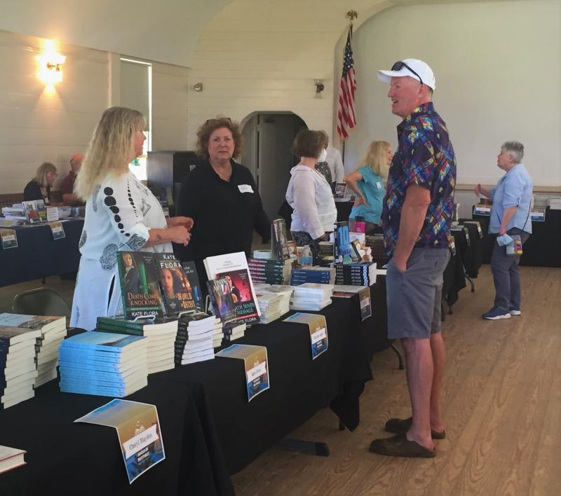 Author-reader chats. LISA KRISTOFF/Boothbay Register
