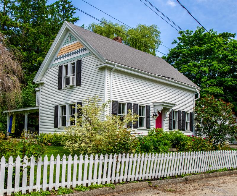 Rose Cottage. Bob Bond photo