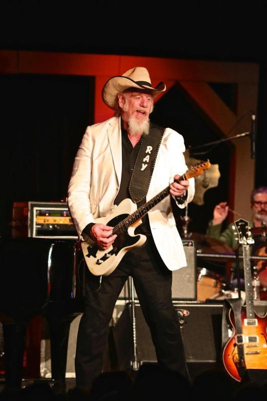 Ray Benson. Robert Mitchell photo