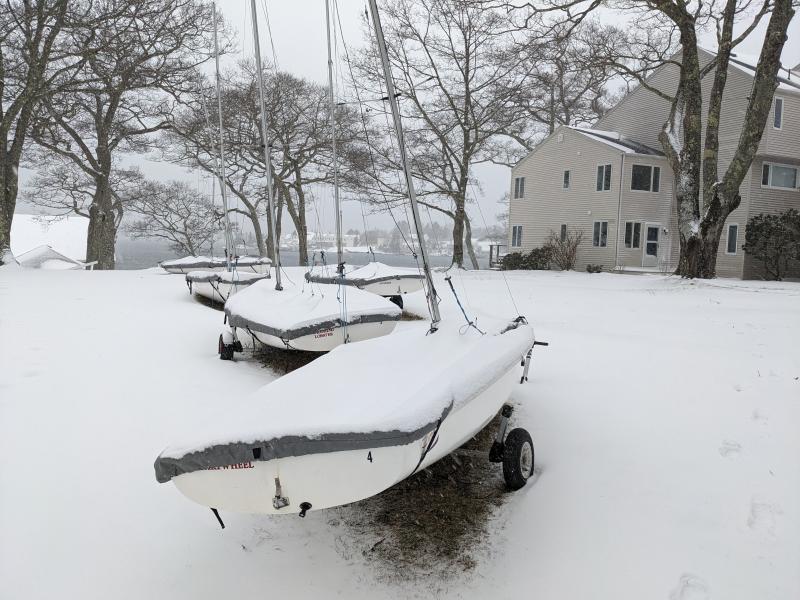 yacht club sailing school