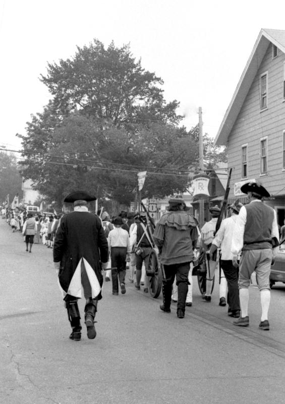 PHIL DI VECE/Boothbay Register