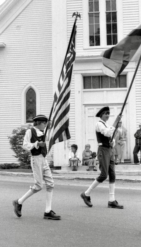 PHIL DI VECE/Boothbay Register