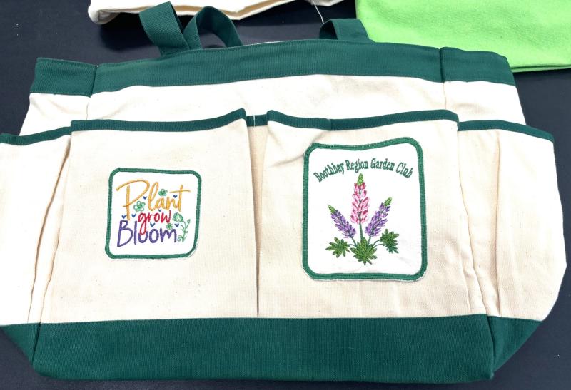 A six-pocket tote for seeds, tools, water and more.