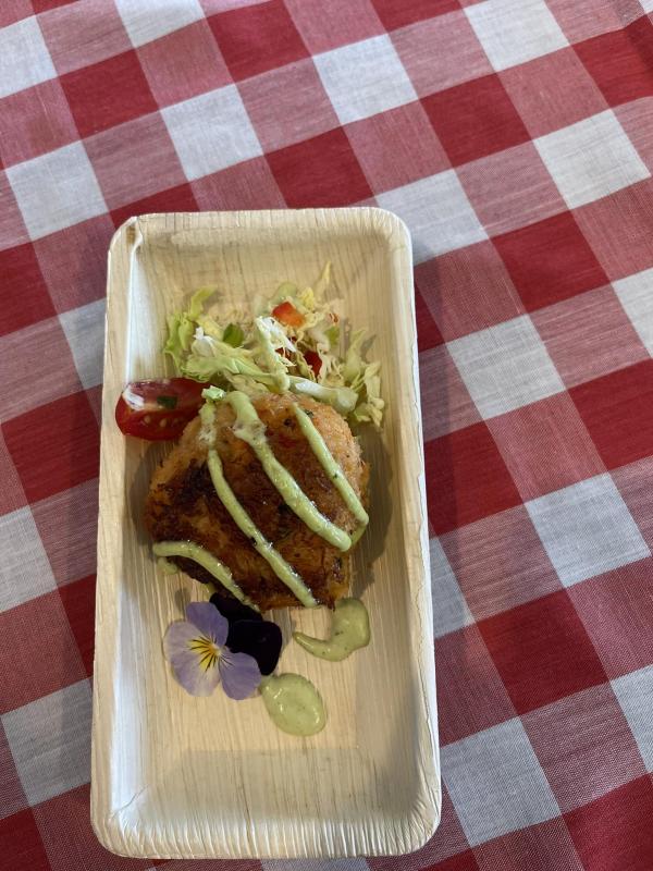 Whale’s Tale crab cake entry. Cherie Scott photo