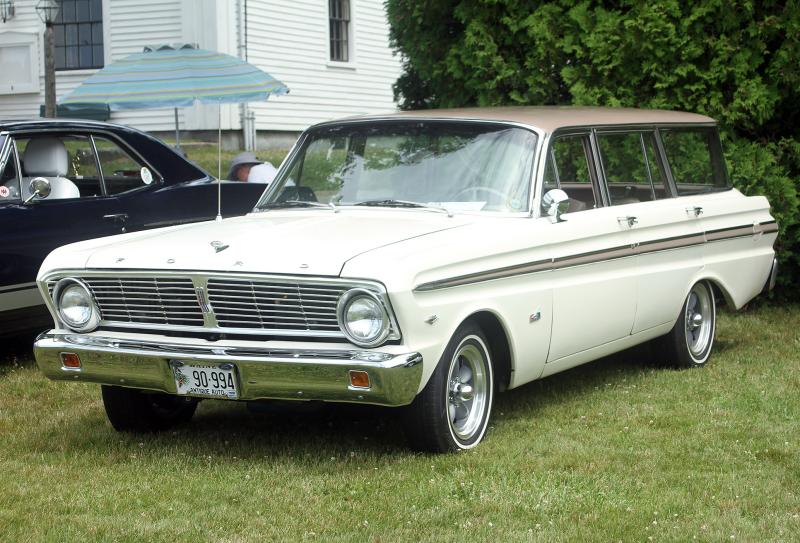 Classic Ford station wagon. STEVE EDWARDS/Boothbay Register
